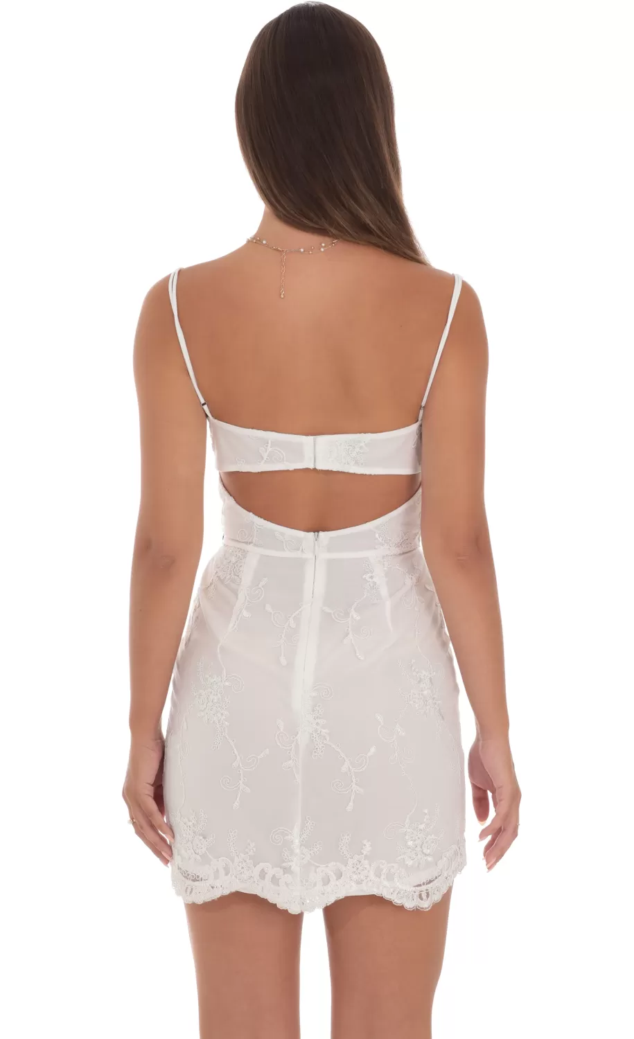 Black Ribbon Embroidered Dress In White^LUCY IN THE SKY Outlet