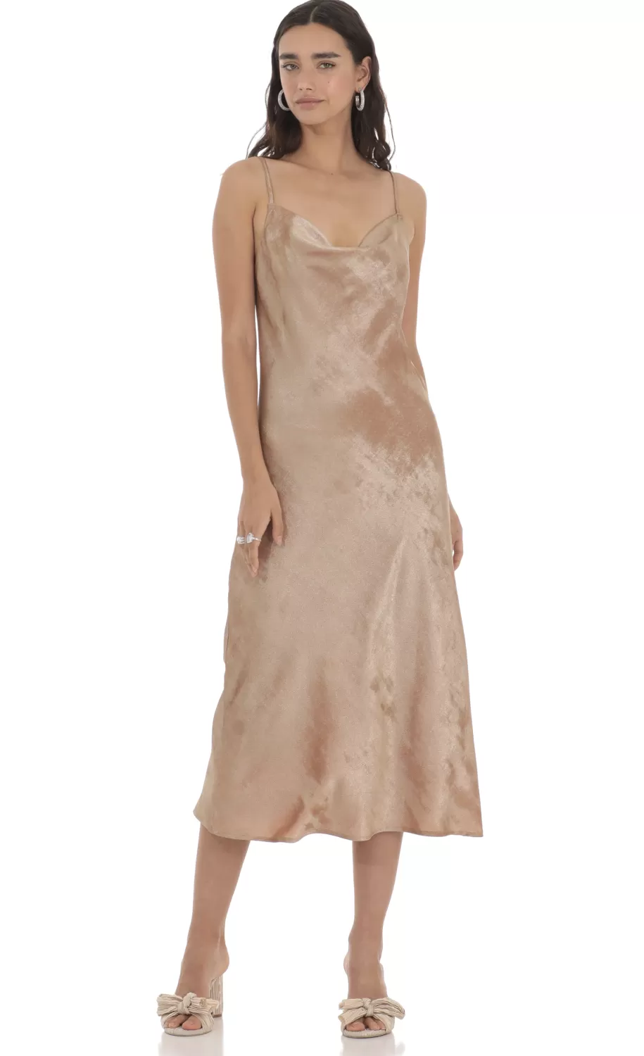 Crushed Shimmer Midi Dress In Sand^LUCY IN THE SKY Discount