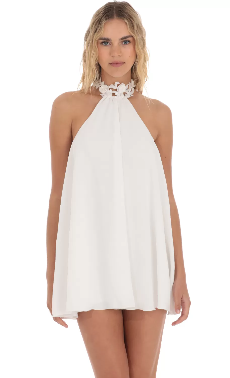 Embroidered Mock Neck Dress In White^LUCY IN THE SKY Store