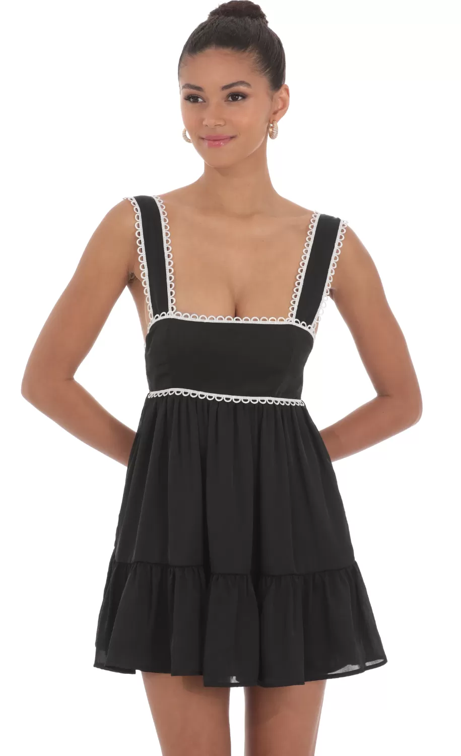 Embroidered Trim Babydoll Dress In Black^LUCY IN THE SKY Hot