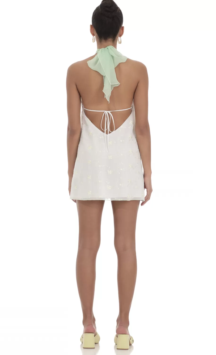 Floral Halter Shift Dress In White^LUCY IN THE SKY Cheap