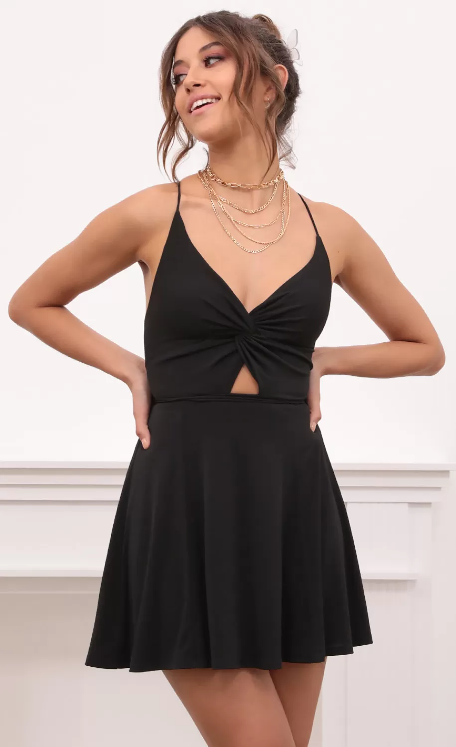 Front Twist Dress In Black^LUCY IN THE SKY Fashion