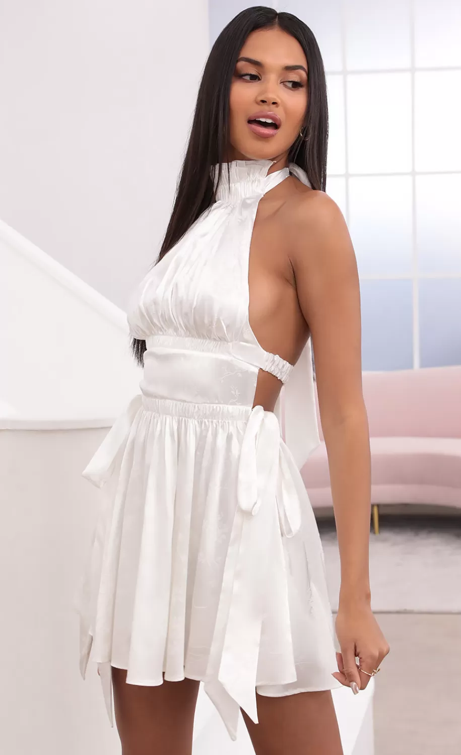 Halter Dress In White Floral Jacquard^LUCY IN THE SKY Store
