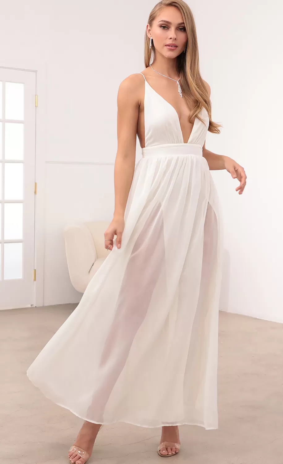 Ivory Chiffon Slit Maxi Dress^LUCY IN THE SKY New