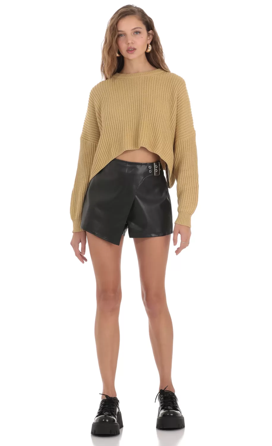 Leather Buckle Shorts In Black^LUCY IN THE SKY Clearance