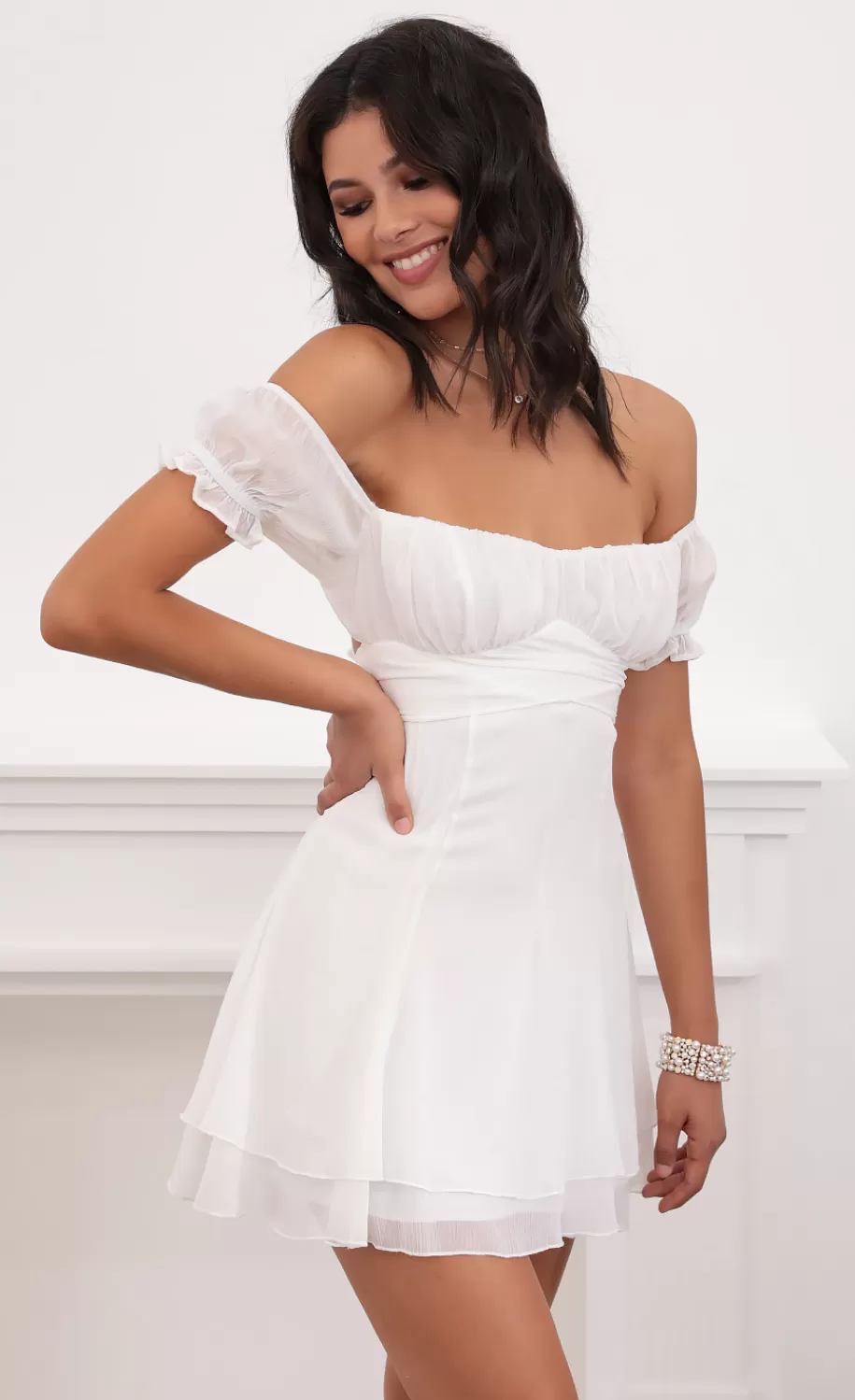 Off Shoulder Dress In White^LUCY IN THE SKY Best