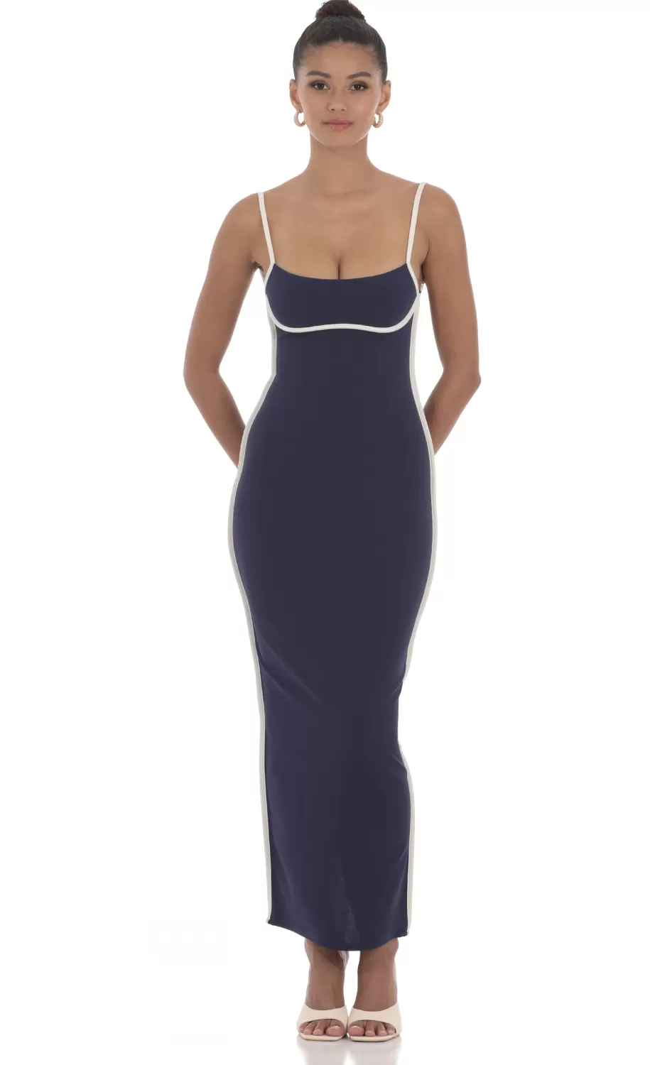 Outline Maxi Dress In Navy^LUCY IN THE SKY New