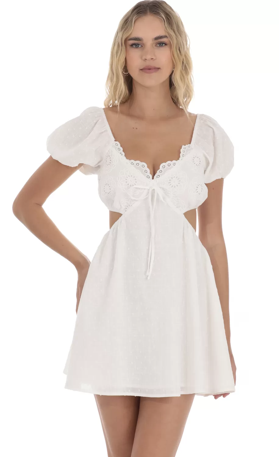 Puff Sleeve Cutout Dress In White^LUCY IN THE SKY Clearance