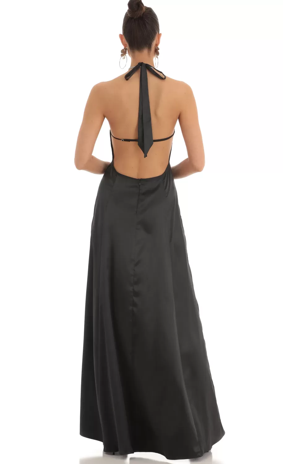 Rhinestone Halter Maxi Dress In Black^LUCY IN THE SKY Flash Sale