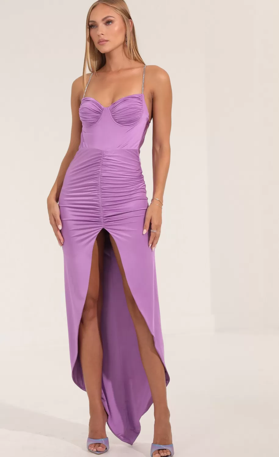 Ruched Open Back Maxi Dress In Purple^LUCY IN THE SKY Best Sale