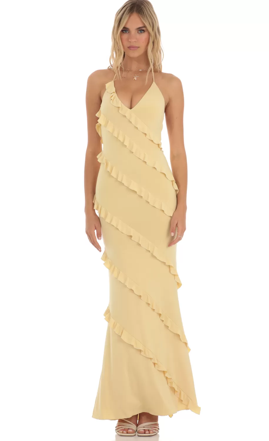 Ruffle Halter Maxi Dress In Yellow^LUCY IN THE SKY Outlet