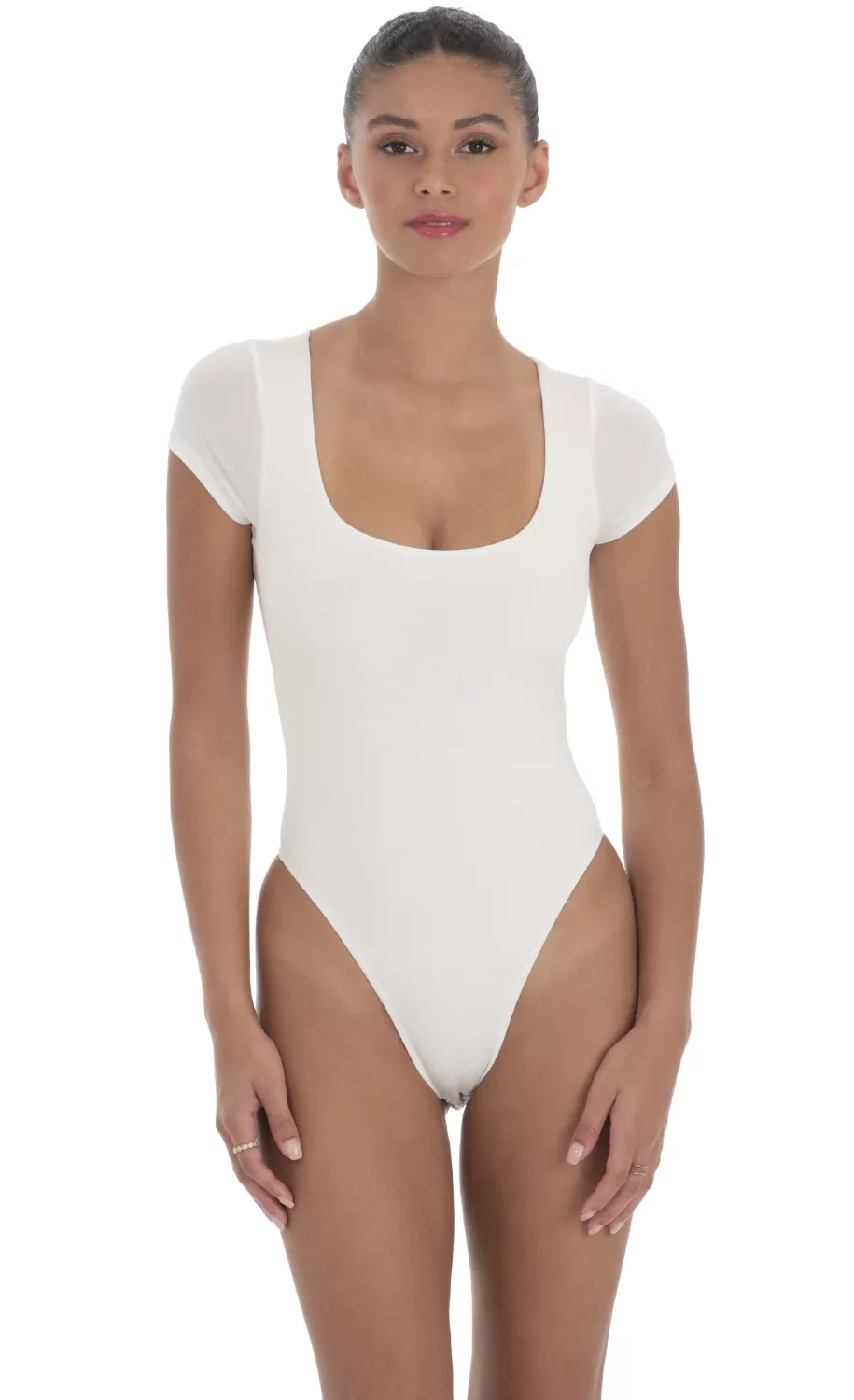 Short Sleeve High Thigh Bodysuit In White^LUCY IN THE SKY Best Sale