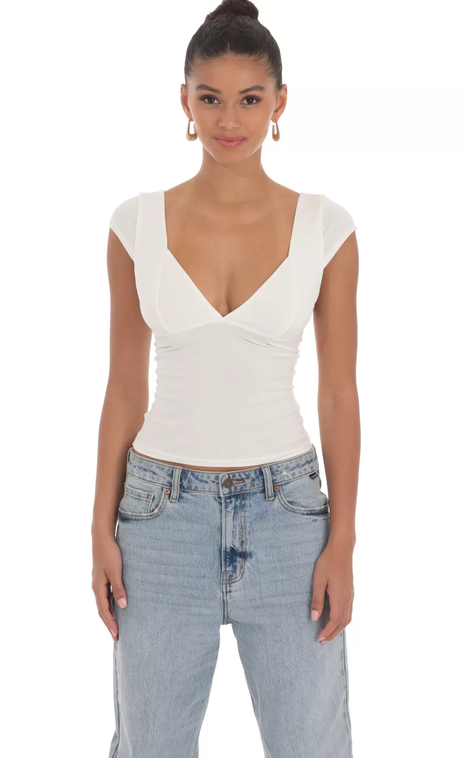 Short Sleeve V-Neck Top In White^LUCY IN THE SKY Outlet