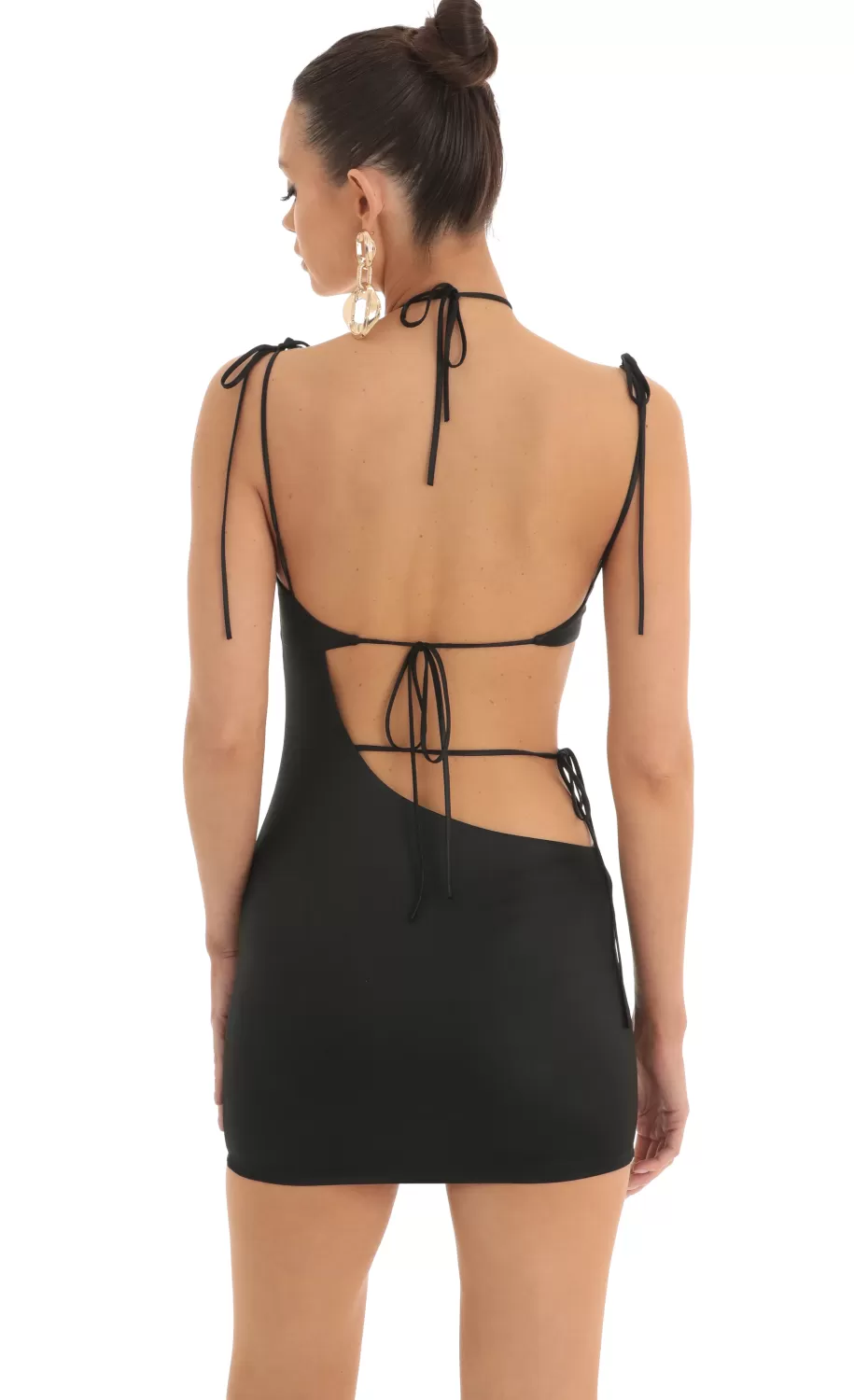 Strappy Cut Out Dress In Black^LUCY IN THE SKY Sale