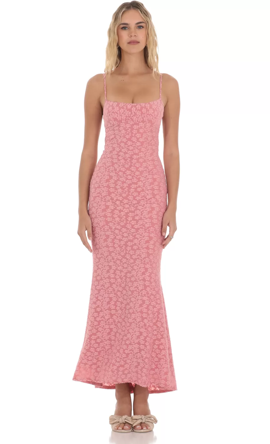 Textured Floral Maxi Dress In Pink^LUCY IN THE SKY Sale