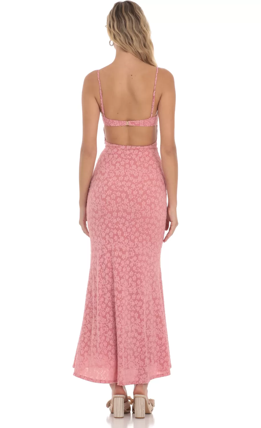 Textured Floral Maxi Dress In Pink^LUCY IN THE SKY Sale